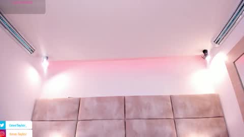 Eevee online show from March 7, 3:39 am