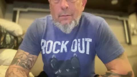 Harley Biker online show from May 7, 1:34 am