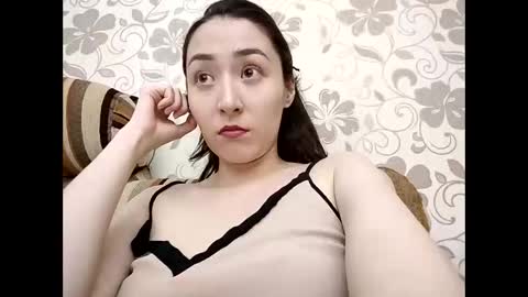 Effy online show from May 20, 6:14 pm