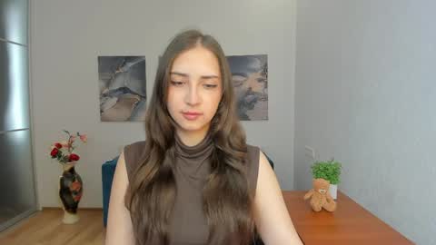 Effy Royse online show from April 19, 5:41 am