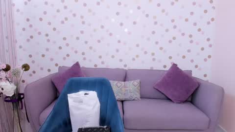 Effy online show from February 25, 6:36 am