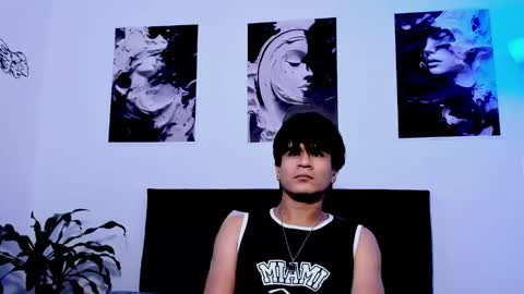 Snapshot of eiden_allenx1 chatting on September 30, 5:01 pm eiden_allenx1 online show from September 30, 5:01 pm