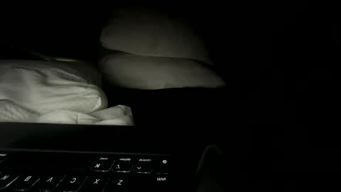 eight8inch8 online show from November 2, 4:23 am