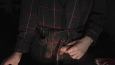 eighthundredeightyeight online show from January 11, 12:05 am