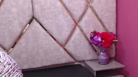 Snapshot of eimy_cutte chatting on February 11, 12:15 pm eimy_cutte online show from February 11, 12:15 pm