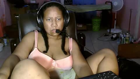 Eirondra Valeen online show from February 2, 11:45 pm