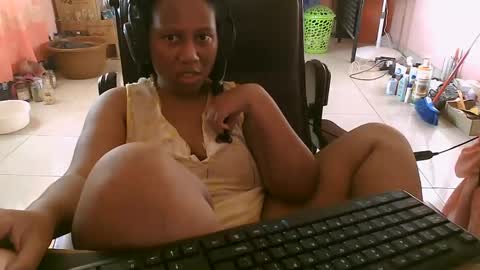 Eirondra Valeen online show from October 13, 8:44 pm