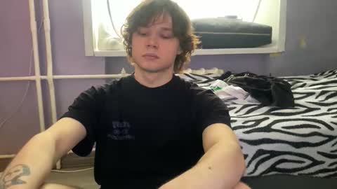 Eitan online show from February 27, 8:07 am