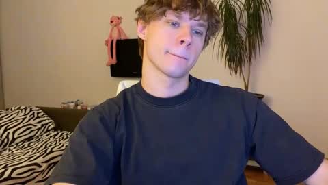 Eitan online show from February 25, 3:31 pm