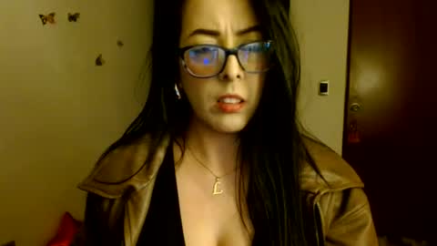 ela_3611 online show from July 24, 3:47 am