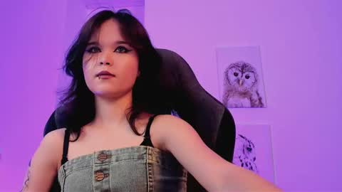 Your sweet girl online show from March 8, 7:09 pm