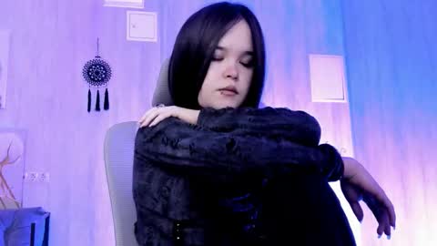 Your sweet girl online show from November 14, 7:49 pm