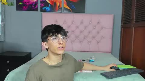 Elan Giralon online show from January 14, 11:24 pm