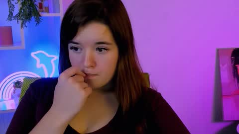 Elara online show from October 19, 1:49 pm