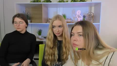 Elara online show from October 7, 8:43 am