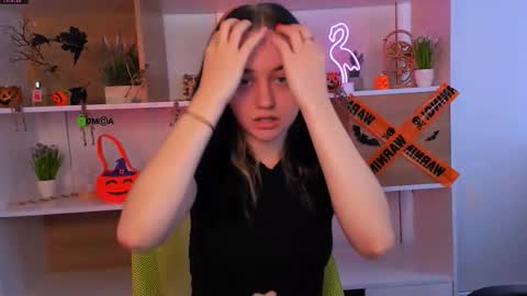 Elara online show from October 30, 9:21 am