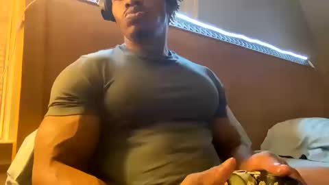 Snapshot of eldisiac chatting on October 11, 3:11 am EL-Disiac online show from October 11, 3:11 am