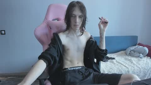 eleganc3 online show from March 3, 6:53 am