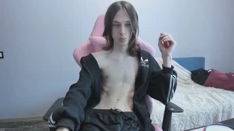 eleganc3 online show from February 17, 9:08 am