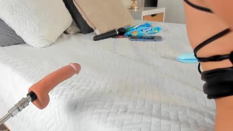 Elena online show from October 6, 9:21 pm