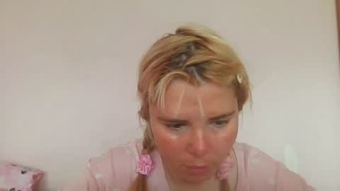 Elena online show from June 16, 8:18 am