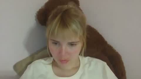 Elena online show from July 31, 9:05 pm