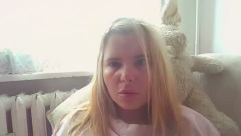Elena online show from June 17, 8:19 am
