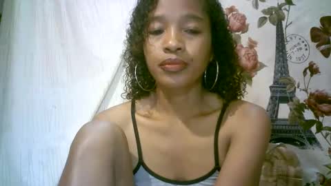 elenah013 online show from March 15, 8:40 am