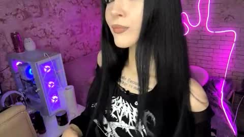 Kim online show from March 13, 11:02 am