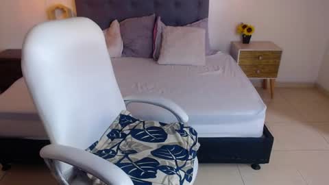 Elenna online show from July 21, 2:41 pm