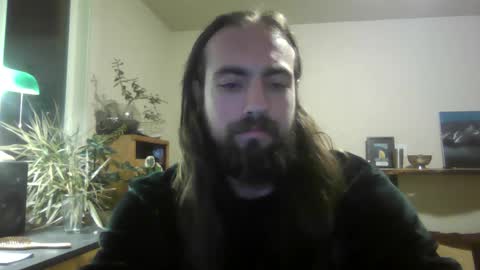 Snapshot of elephantfox chatting on January 8, 3:29 am fox online show from January 8, 3:29 am