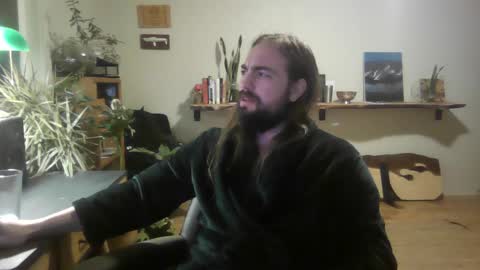 Snapshot of elephantfox chatting on January 13, 5:12 am fox online show from January 13, 5:12 am