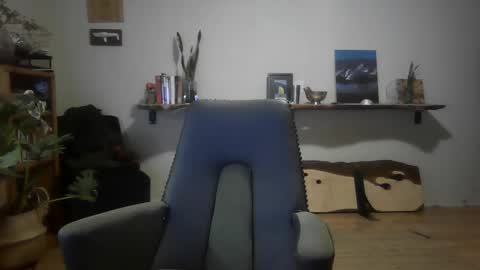 Snapshot of elephantfox chatting on January 31, 4:03 am fox online show from January 31, 4:03 am