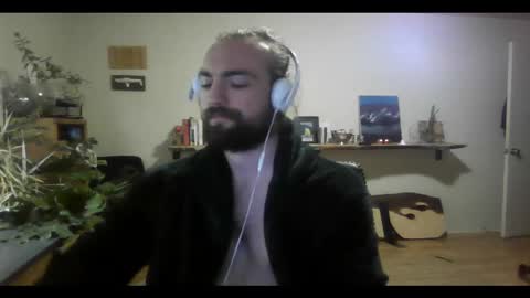 Snapshot of elephantfox chatting on February 22, 5:02 am fox online show from February 22, 5:02 am