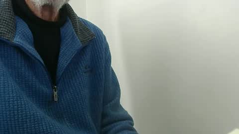 Snapshot of elfyonee chatting on October 17, 12:53 pm elfyonee online show from October 17, 12:53 pm
