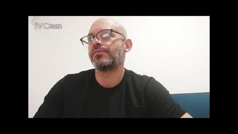 elgrande85 online show from February 10, 9:15 pm