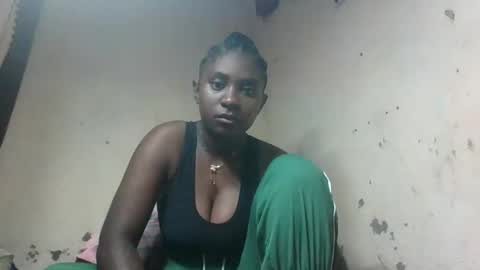 eliannee online show from January 14, 1:08 pm