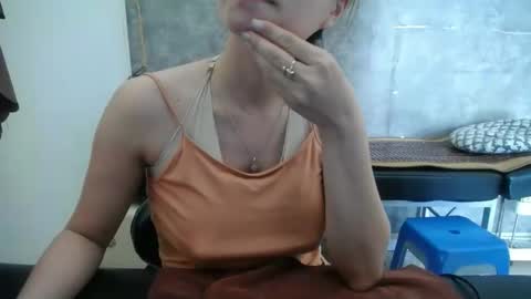 Snapshot of eliesweet9x chatting on October 2, 6:34 am eliesweet9x online show from October 2, 6:34 am