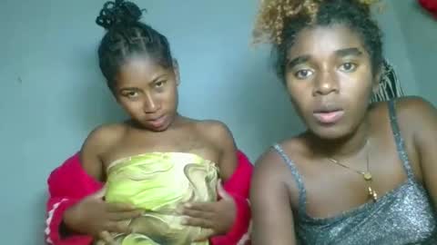 elina981 online show from March 9, 9:03 am