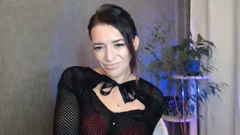Snapshot of elinapretty chatting on September 28, 11:36 pm Elina online show from September 28, 11:36 pm