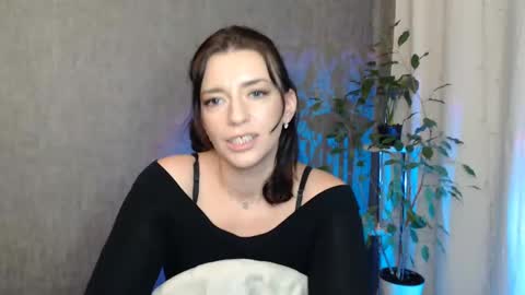 Snapshot of elinapretty chatting on January 31, 1:33 am Elina online show from January 31, 1:33 am