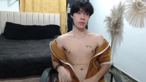 ELIO online show from May 21, 2:51 am
