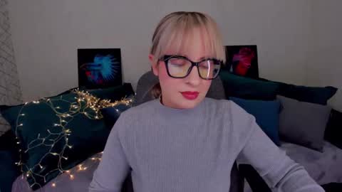 Elisabeth online show from February 14, 9:10 pm