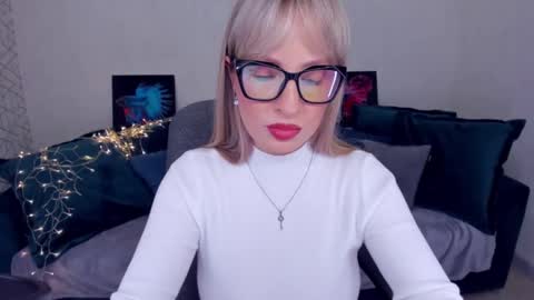 Elisabeth online show from February 21, 4:59 pm