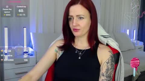 Snapshot of elisajanex chatting on February 1, 1:34 am elisajanex online show from February 1, 1:34 am
