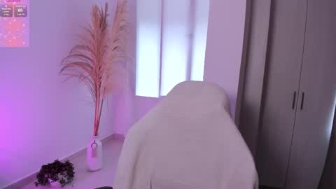 Elissa online show from October 14, 2:53 pm