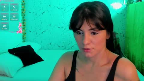 E L I S S A online show from May 26, 2:28 am