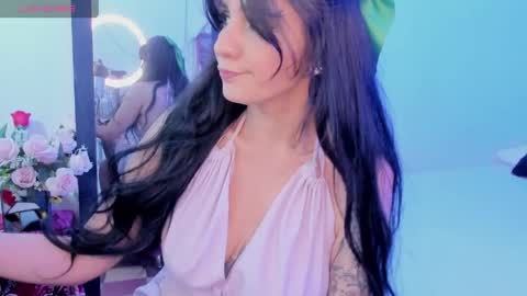 E L I S S A online show from April 9, 1:42 am