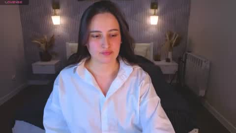 Elizabet online show from July 6, 9:06 am