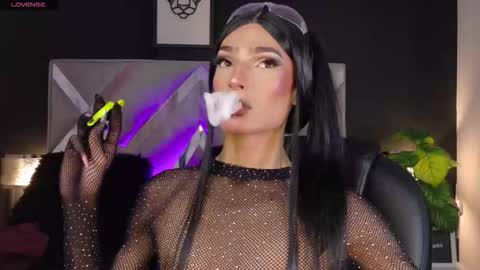 Eli  online show from February 13, 3:37 pm